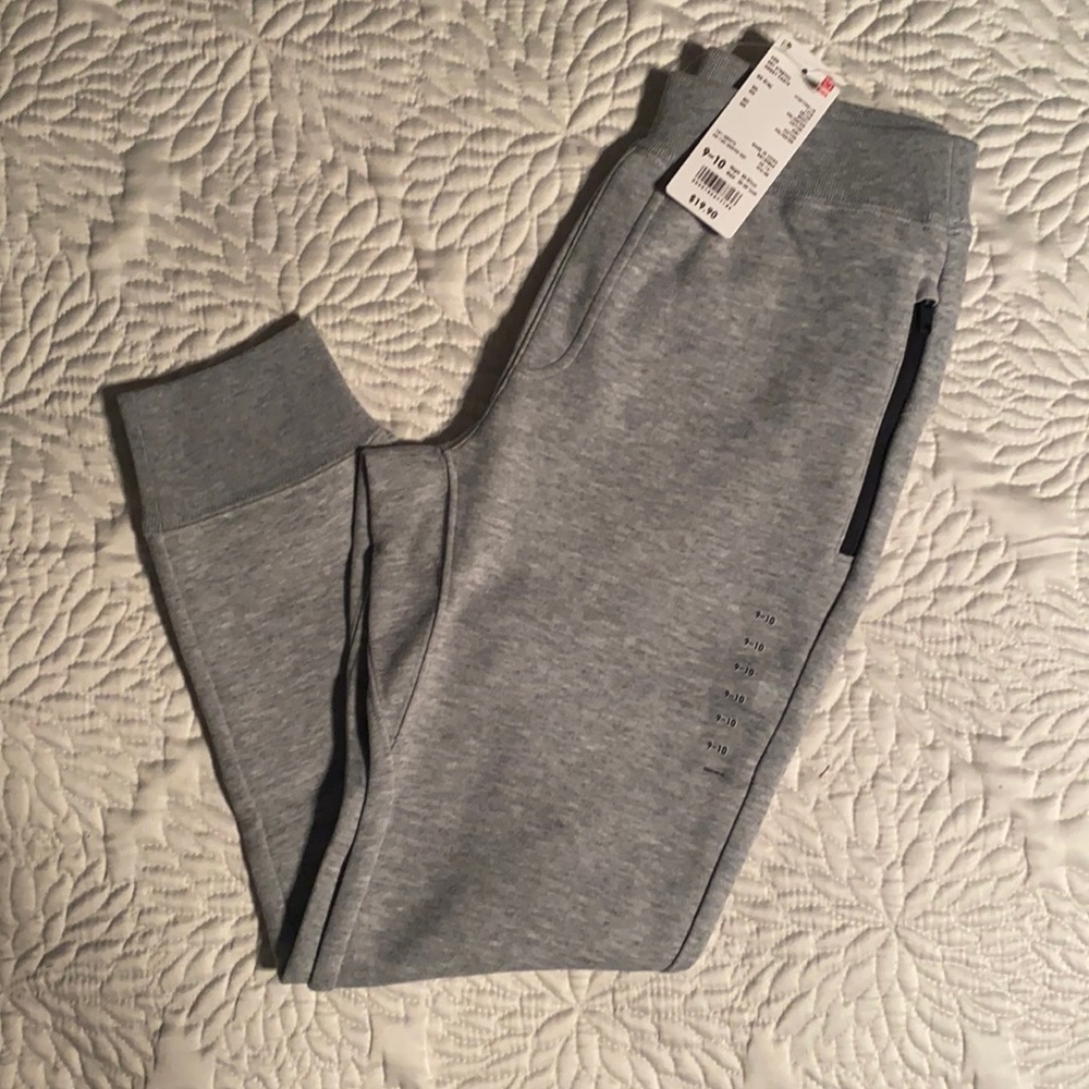 Uniqlo kids dry stretch sweatpants